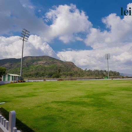 Stay Leisurely - Pavilion By The Hills, Lonavala - Stadium View Rooms 외부 사진